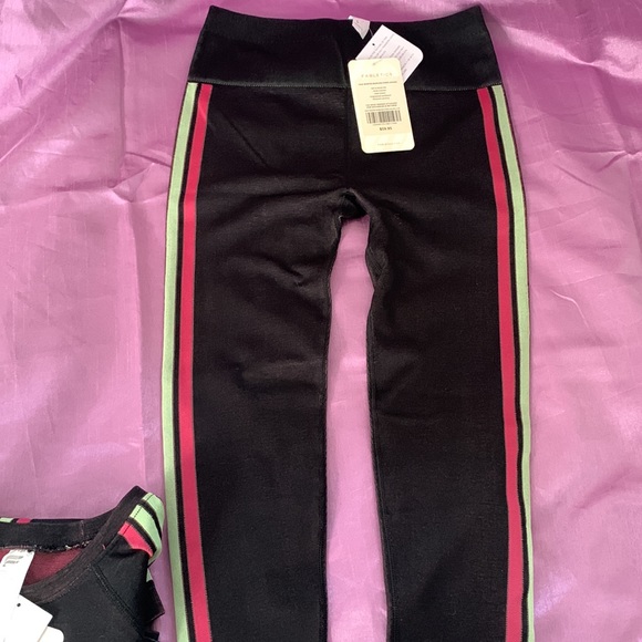 Long sleeve and long pants fabletics workout 2piece outfit - Picture 3 of 3